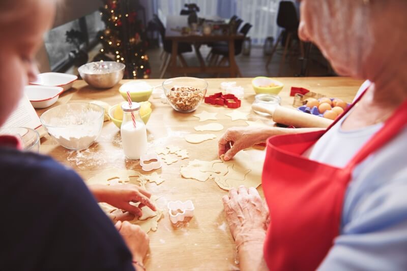 Navidad en Moralzarzal 2024. taller de cocina navideña en juventud